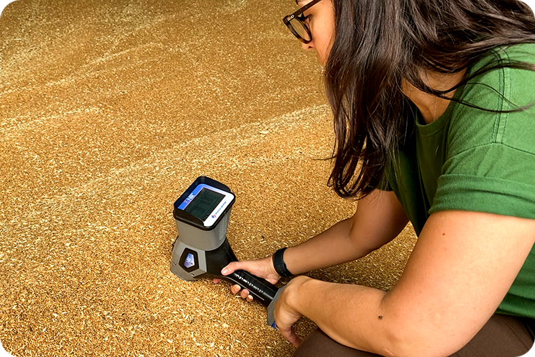 green force-x-nir analyzer-real-time analysis-grain