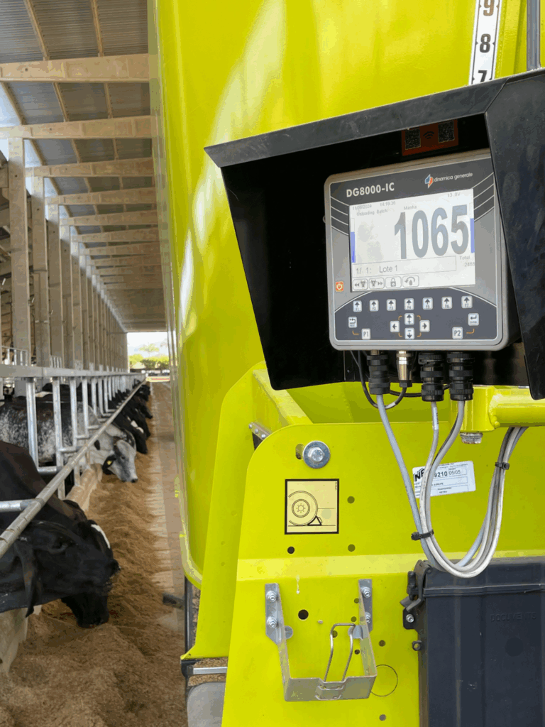 weight-indicators.DG8000-IC-precision-feeding