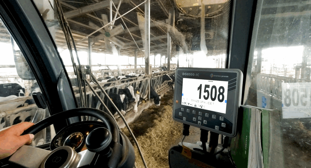 weight-indicator-precision-feeding-10