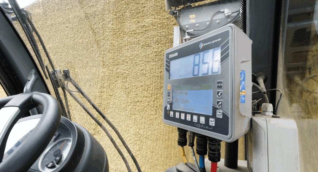 weight-indicator-precision-feeding-12