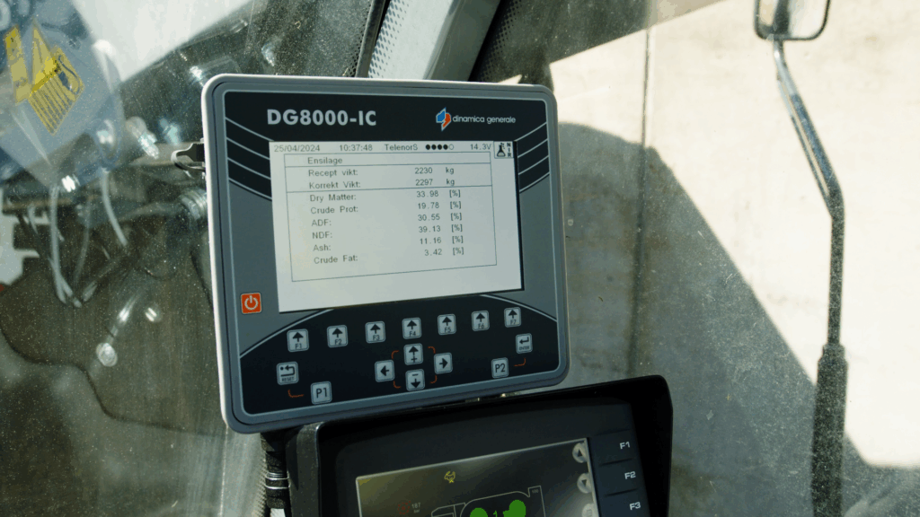 weight-indicator-precision-feeding-6