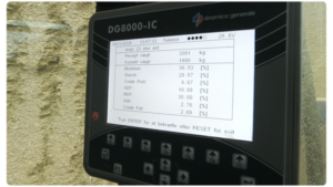 Juulsgaard Farm_self-propelled-mixer-weighing indicator